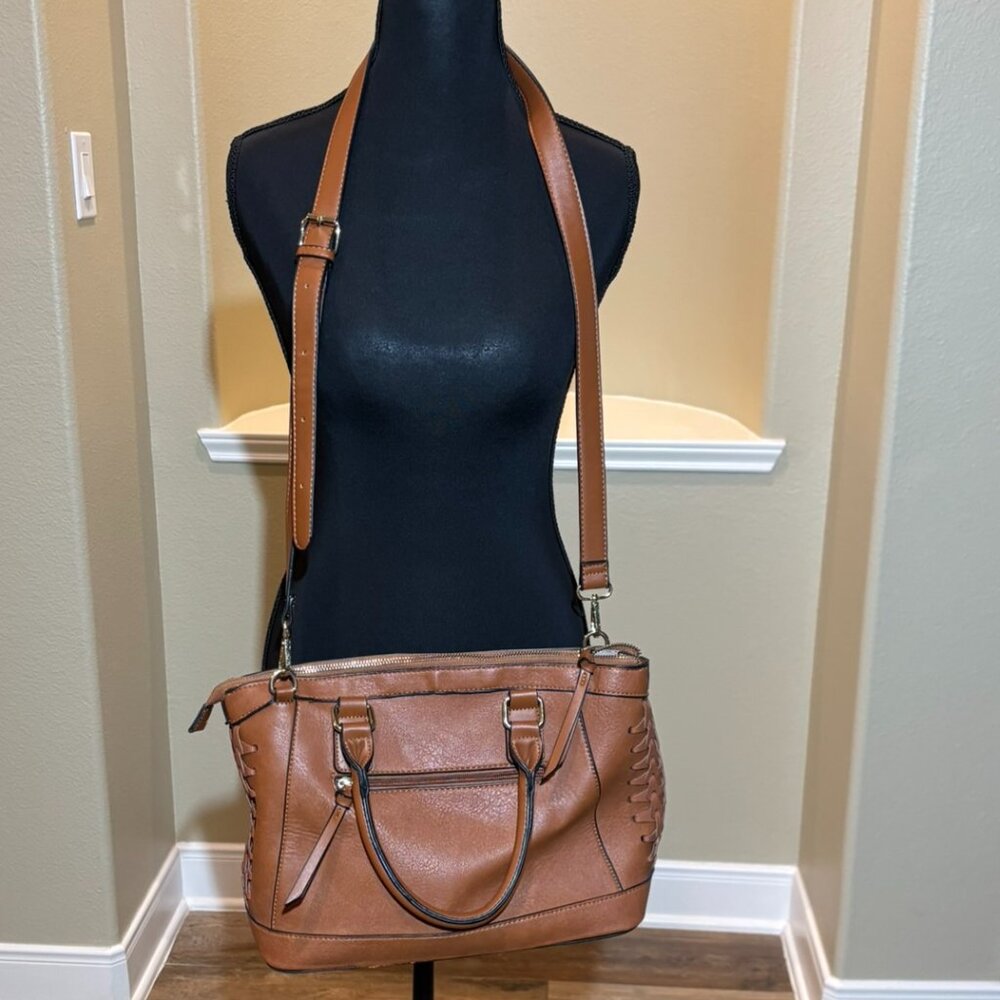 👜Charming Charlie Faux Leather Shoulder Bag Purse Brown Tan Duffel Sea